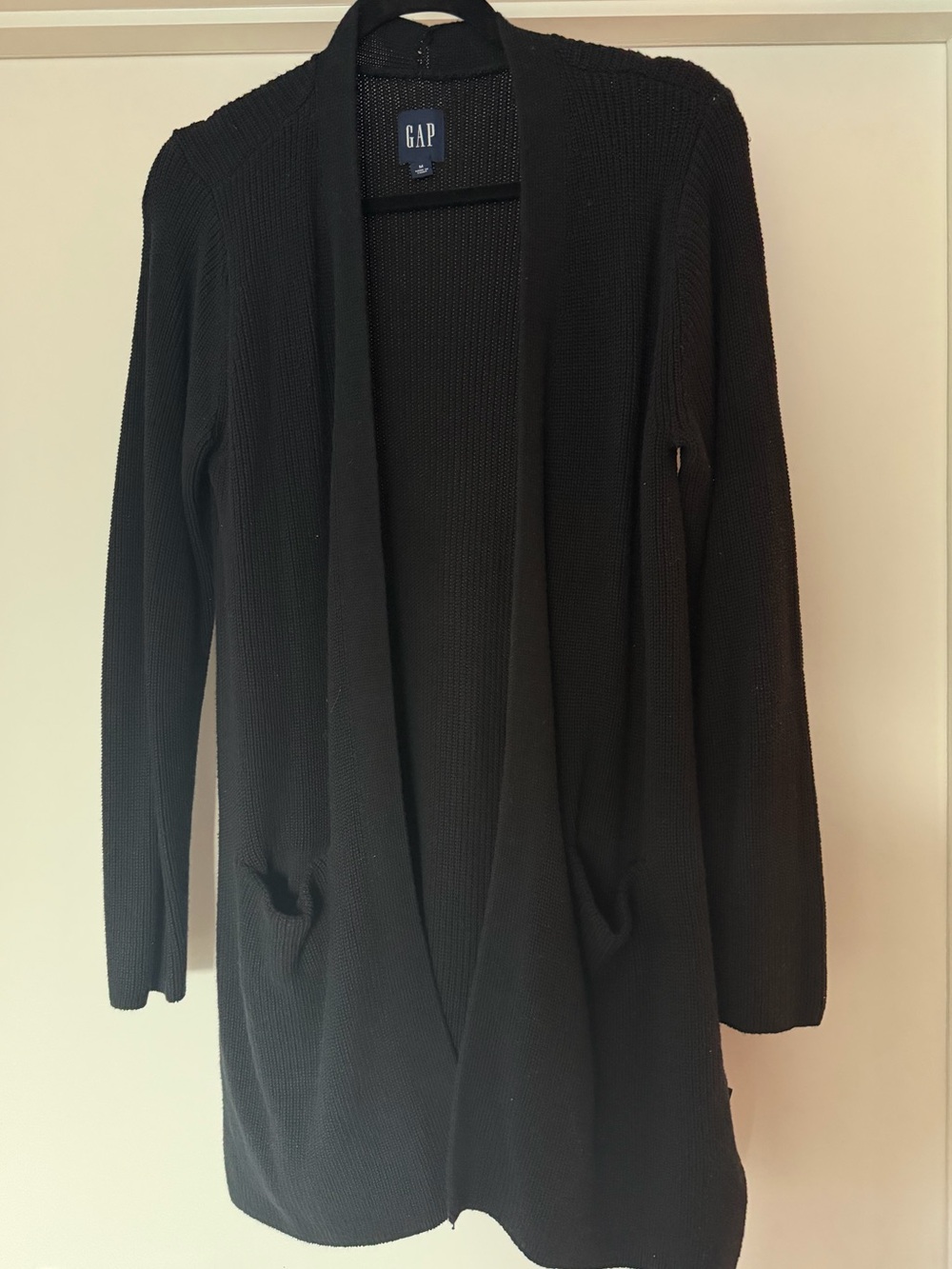 GAP Women's Black Open-Front Cardigan Sweater - Medium